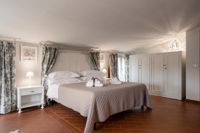 Superior Double Room image 4