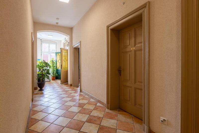 Hotelik w Centrum - image 9