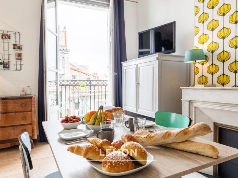 Studio Apartment - Lemon image 4