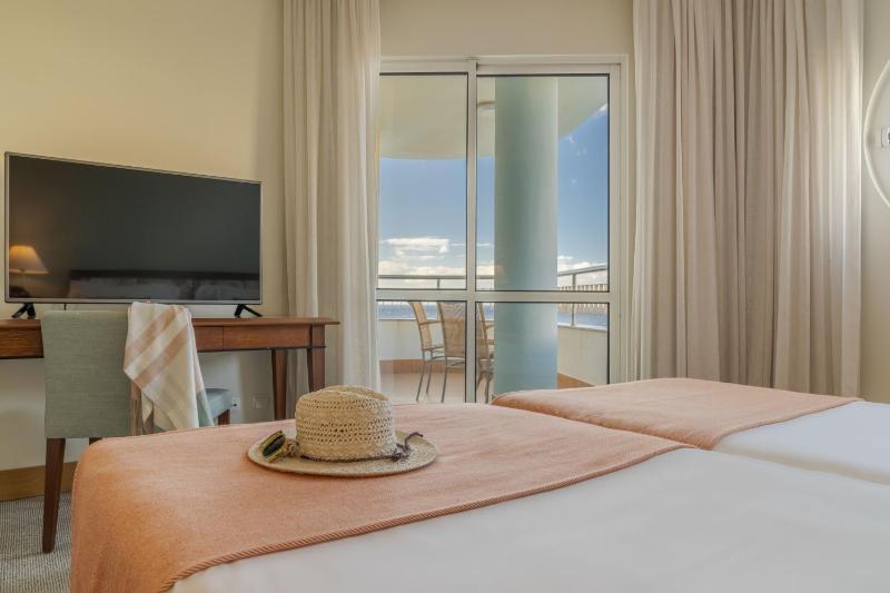Suite with Sea View image 4