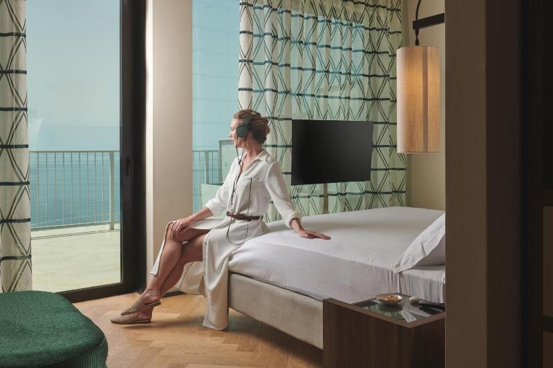 Maximilian Suites - image 32