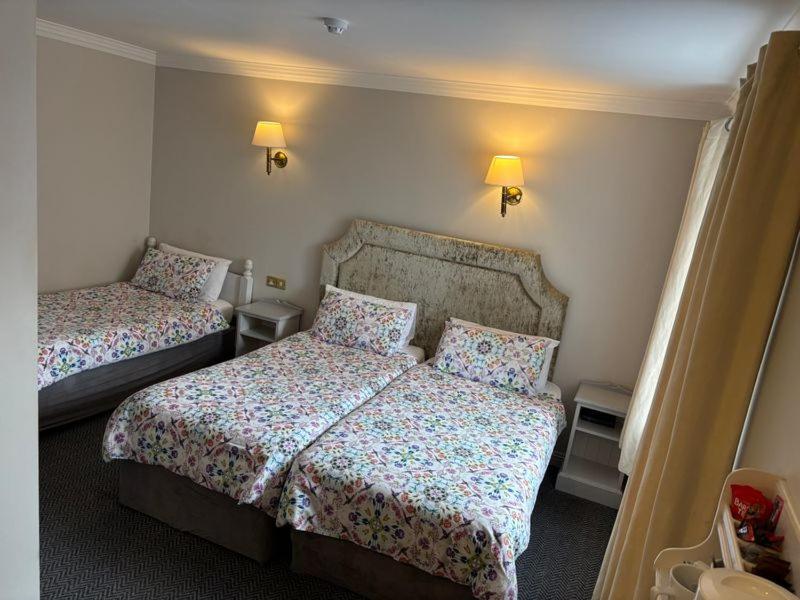 Triple Room image 1