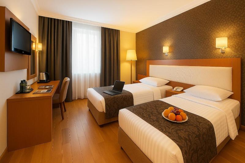 Deluxe Double or Twin Room image 1