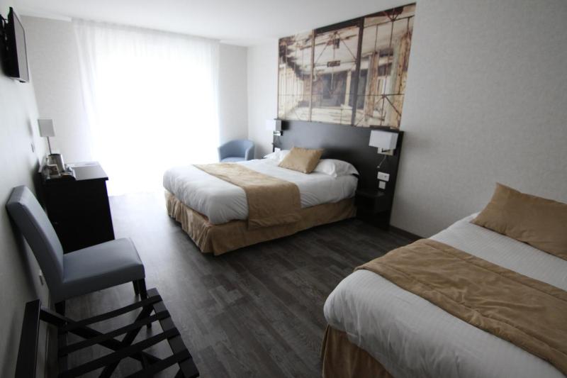 Triple Room - Ground Floor image 2