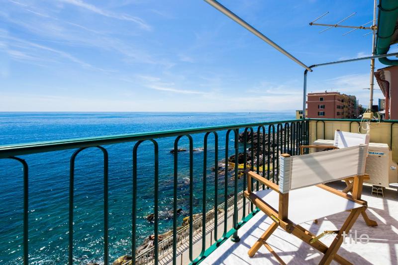 Beach | Parking | Wifi | A/C| Sea View By Tilo - image 6