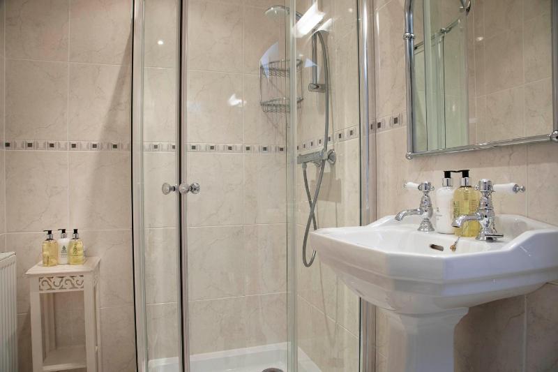 Superior Double Room image 2