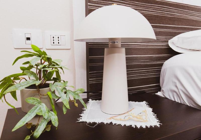 Chic & Serene Apartment-Your Relaxing Oasis - image 13