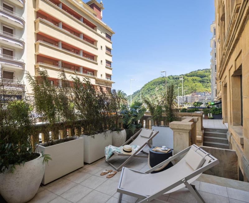 Ulia Terrace by FeelFree Rentals - image 28
