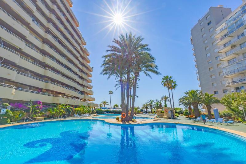 Apartment with Sea View image 2