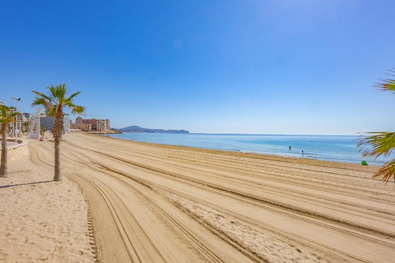 Apartment with Sea View image 4