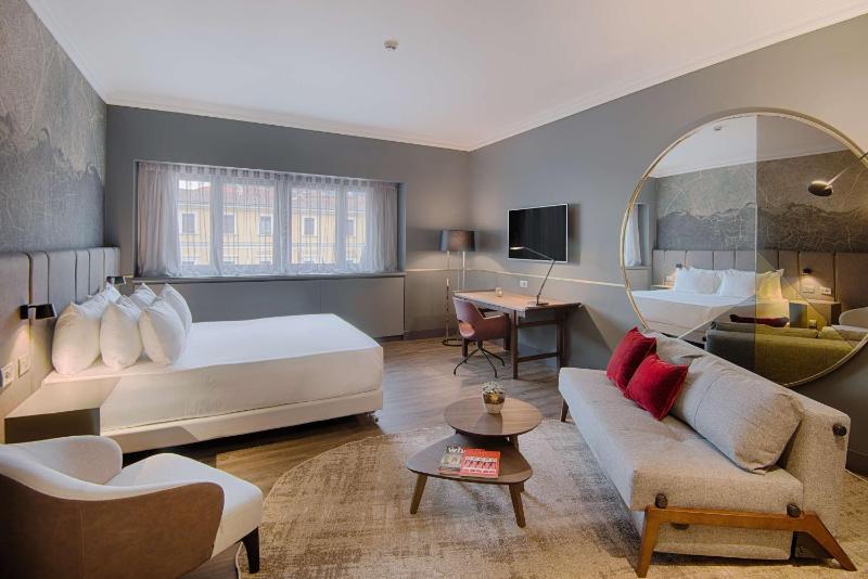 Junior Suite image 4