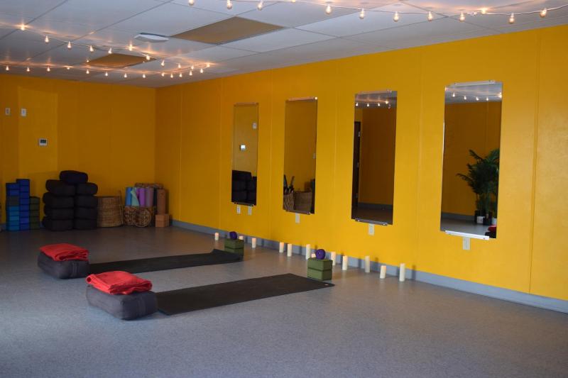 Studio Apartment image 2