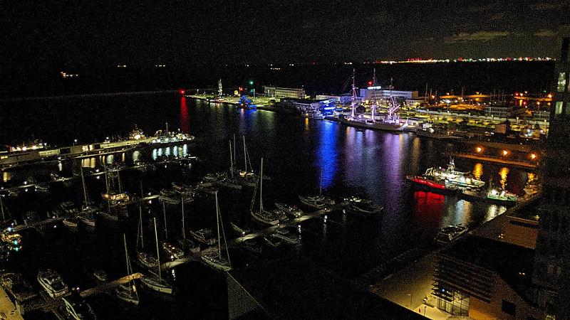 Platinium Sea Towers Gdynia - widok na morze - image 6