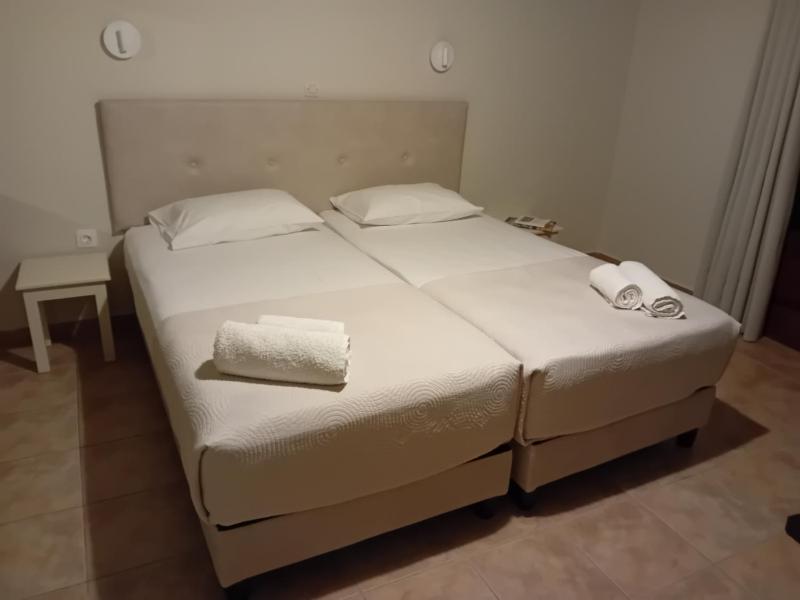 Studio Apartment image 1