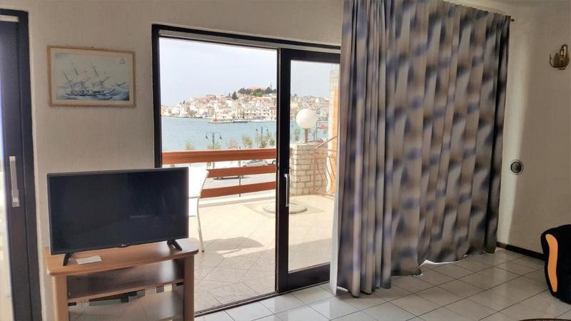 Apartments Lala - image 19