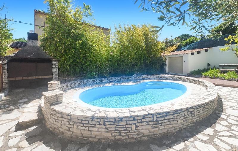 Awesome Home In Tourbes - image 13