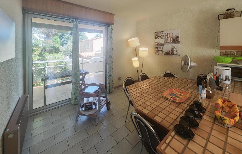 Awesome Home In Tourbes - image 11