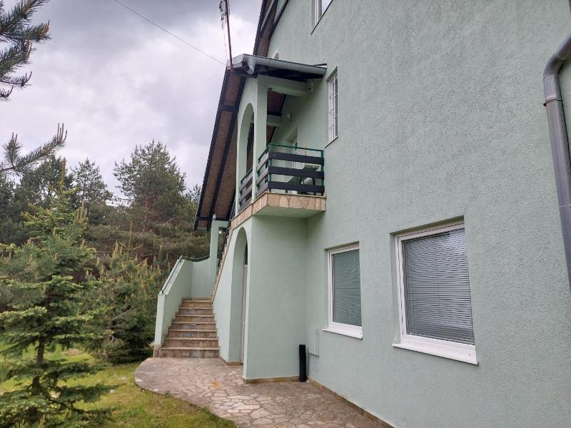 Apartment - Split Level image 2