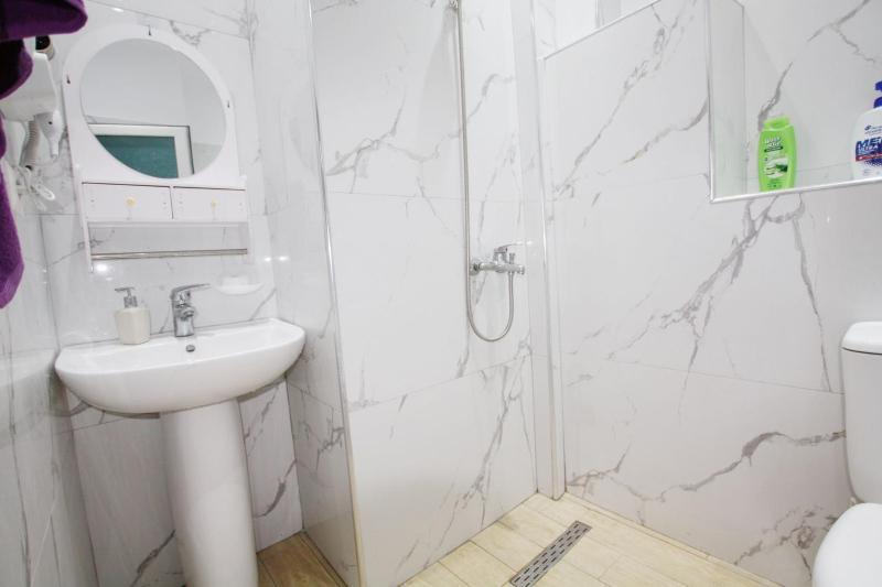 Hotel Buzi Berat - image 5
