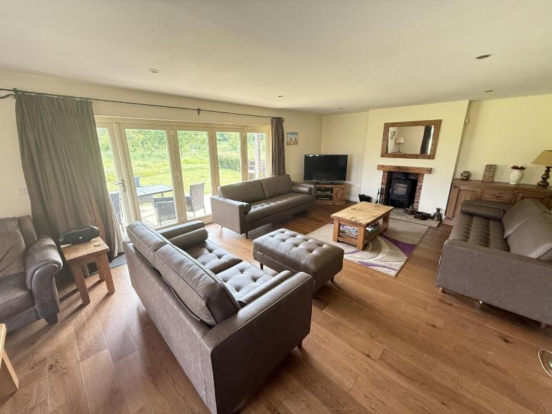 Bay Shores - 2 cottages 2 minutes apart - Part of the The Bay Filey Holiday Village with pool gym and direct beach access pub restaurant tennis and meadows walks - image 24