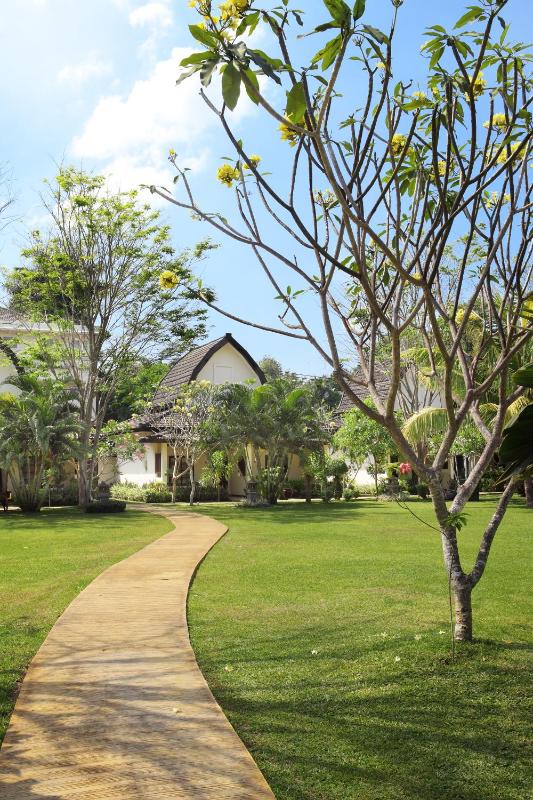 Lombok Garden Hotel - image 13