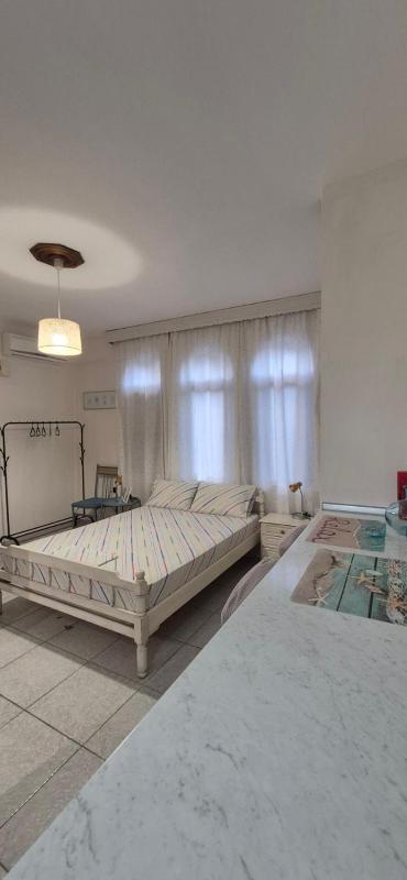 Studio (2 Adults) - Ground Floor image 1