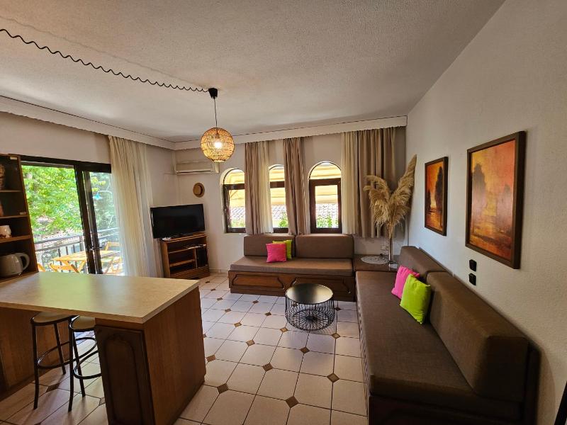 One-Bedroom Apartment (4 People) image 1