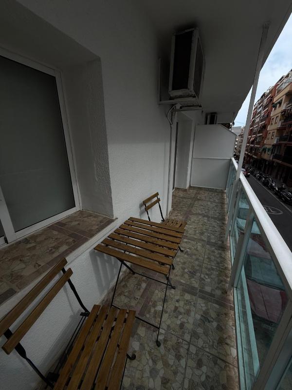 Hostal B and B Benidorm - image 16