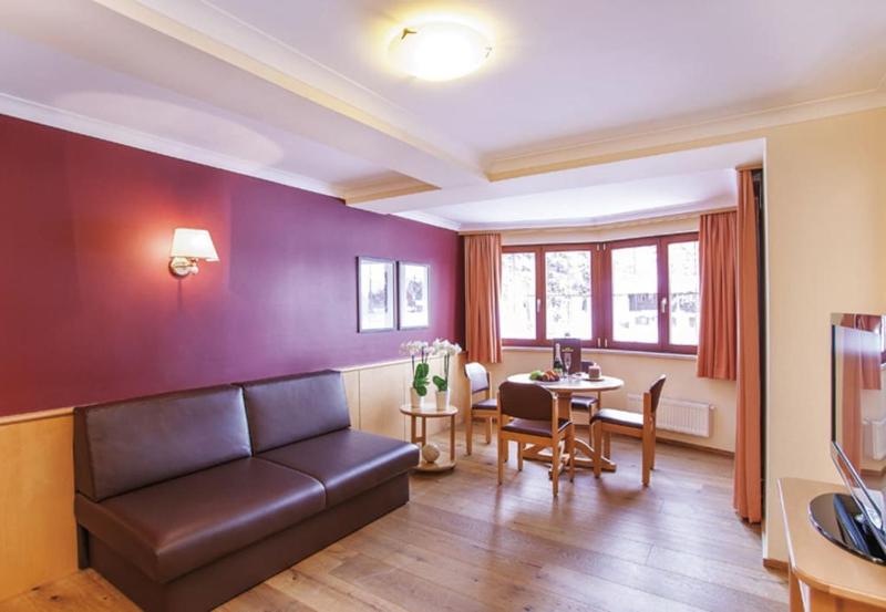 Family Apartment (2 Adults + 2 Children) image 1