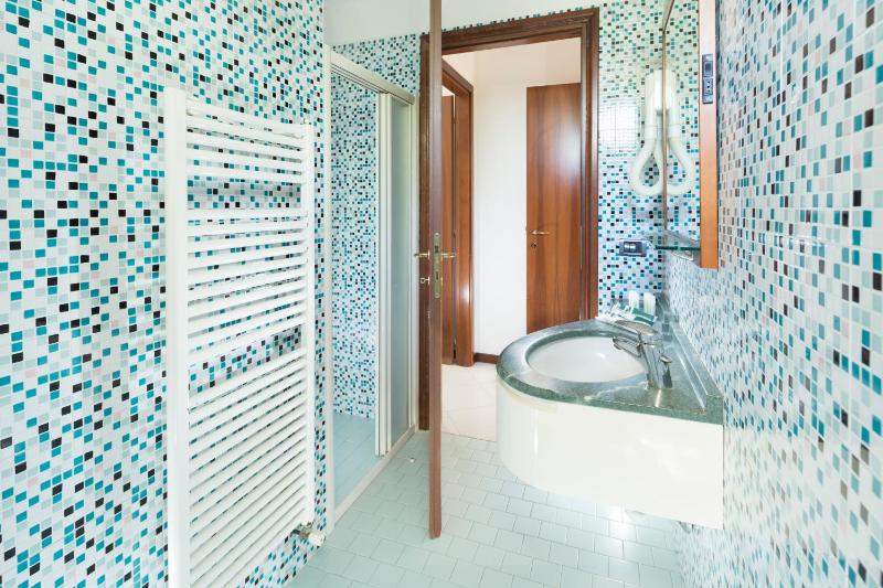 Apartment with Balcony image 3