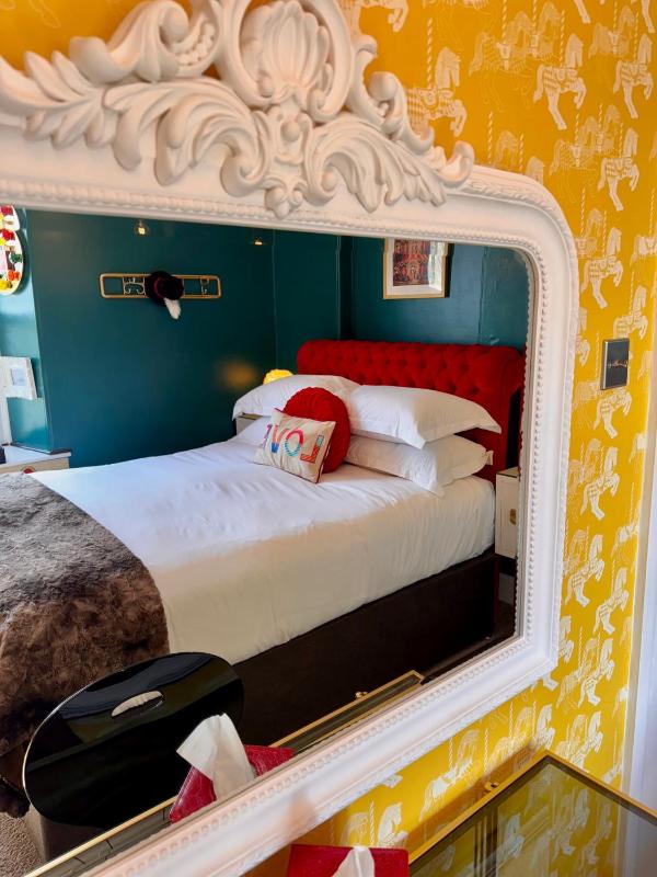 Brightham House - Exclusively for Adults - image 27