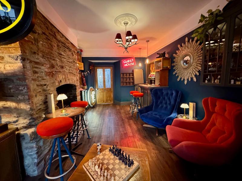 Brightham House - Exclusively for Adults - image 25