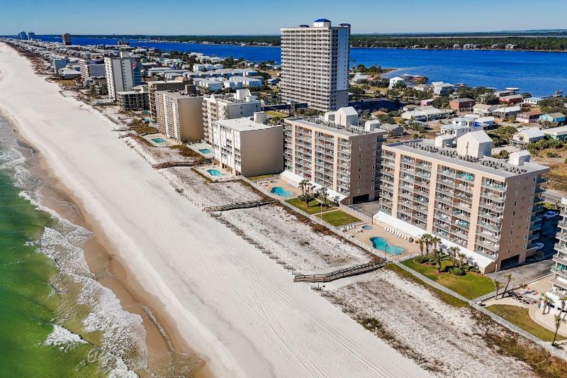 Surf Side Shores 1402 - image 7