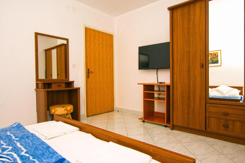 Apartments Zaborac - image 16