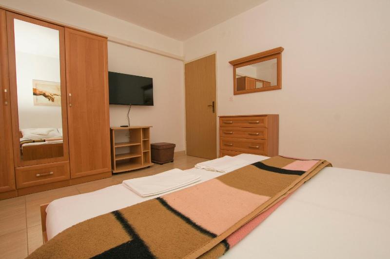 Apartments Zaborac - image 15