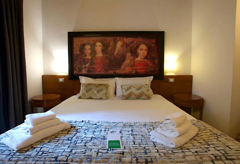 Double Room - Separate Building image 4