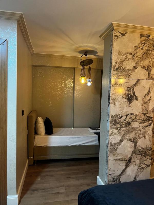 Basic Triple Room image 4