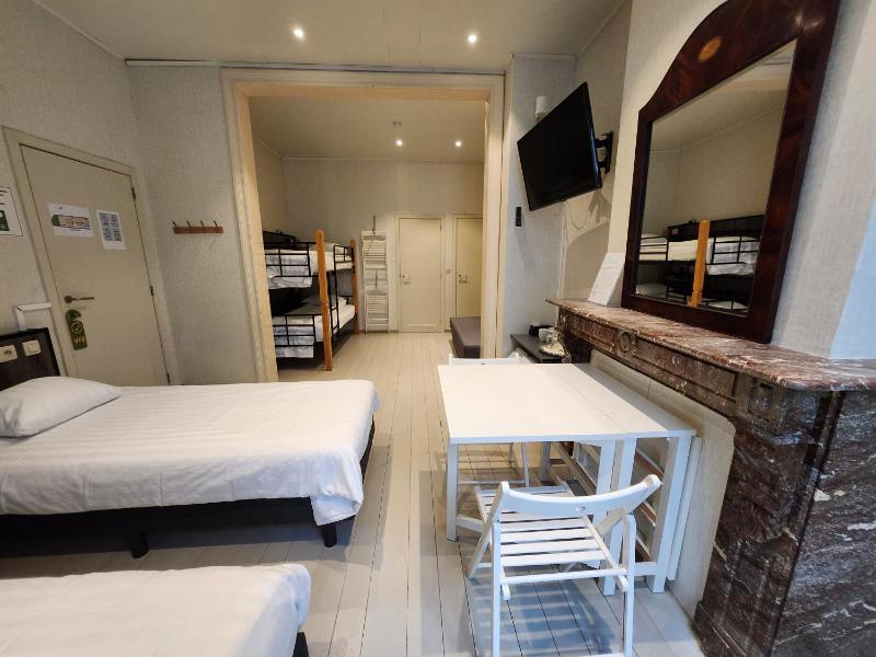 Family Room with Private Bathroom image 3