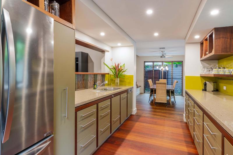 Leilani Tiare - stylish villa on Four Mile Beach - image 7