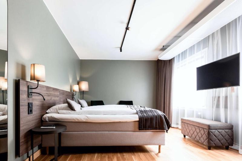 Superior King Room image 1