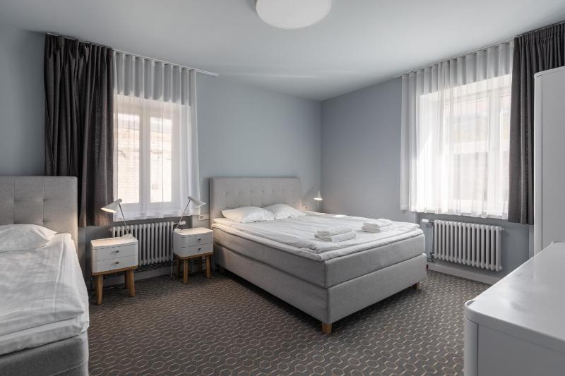 Roze Park Rooms - image 8