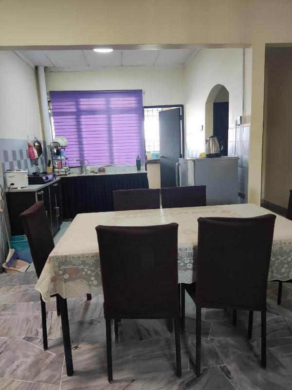 Alora Vista Homestay - image 10