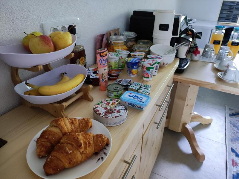 Apartment image 4