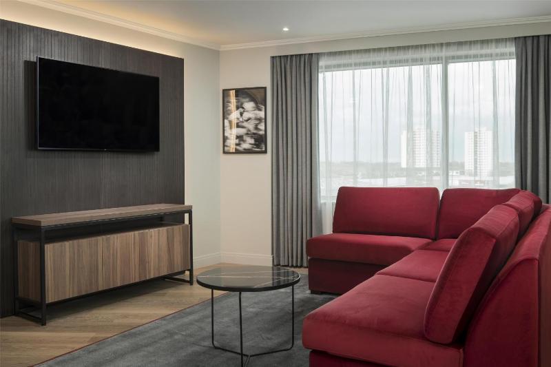 Suite image 2