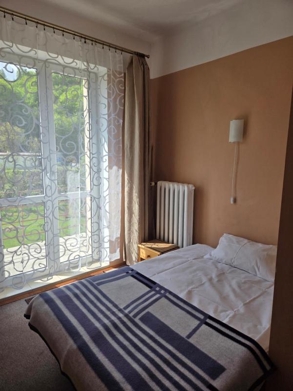 Double Room with Balcony image 1