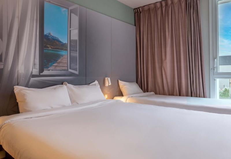 Triple Room image 4