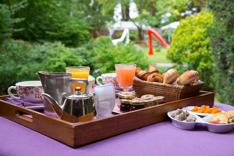 Privilege Double Room with Terrace image 2