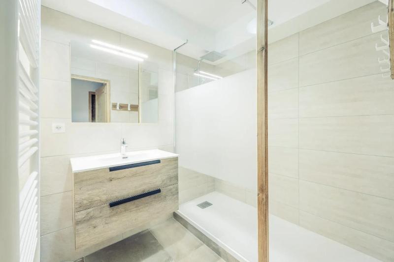 Appartement spacieux à Châtel 120 m² avec terrasse privée - image 10