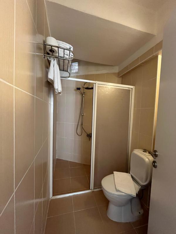Hotel Status - image 2