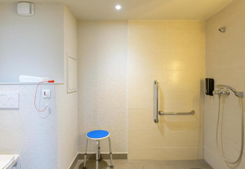 Double Room - Disability Access image 4